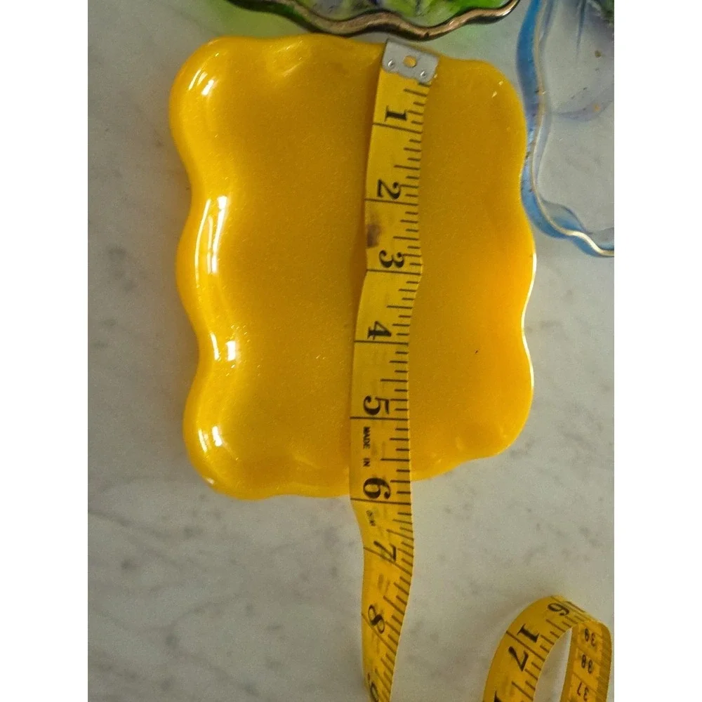 Handmade  Resin  Wavy Edge Plates
